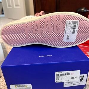 P448 - BNIB Sneakers